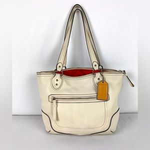 COACH white tote/shoulder bag M1220-23441